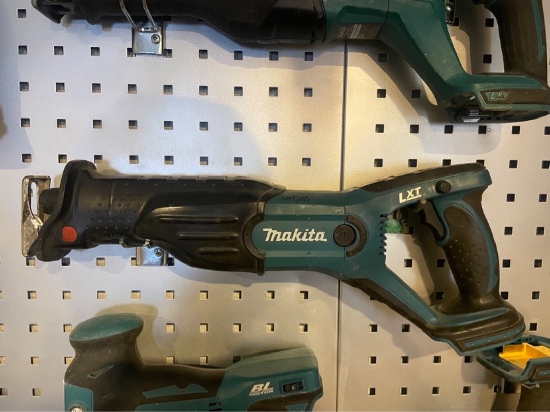 Makita 18v tigersåg