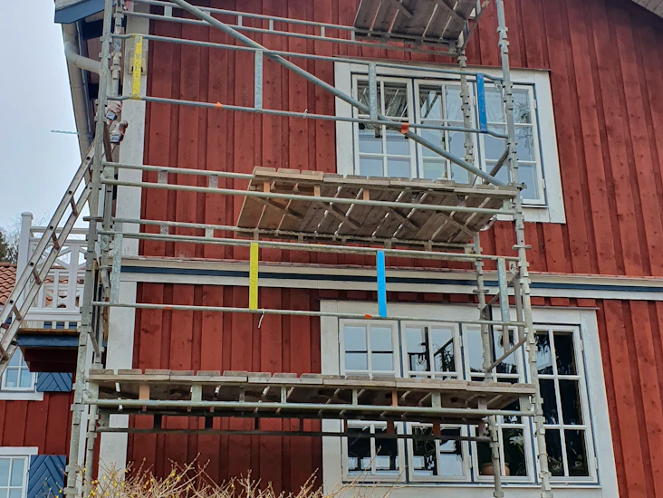 Haki stål ställning