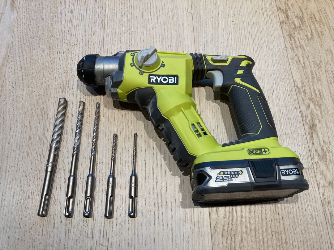 Ryobi borhammer med stanley sds plus bor