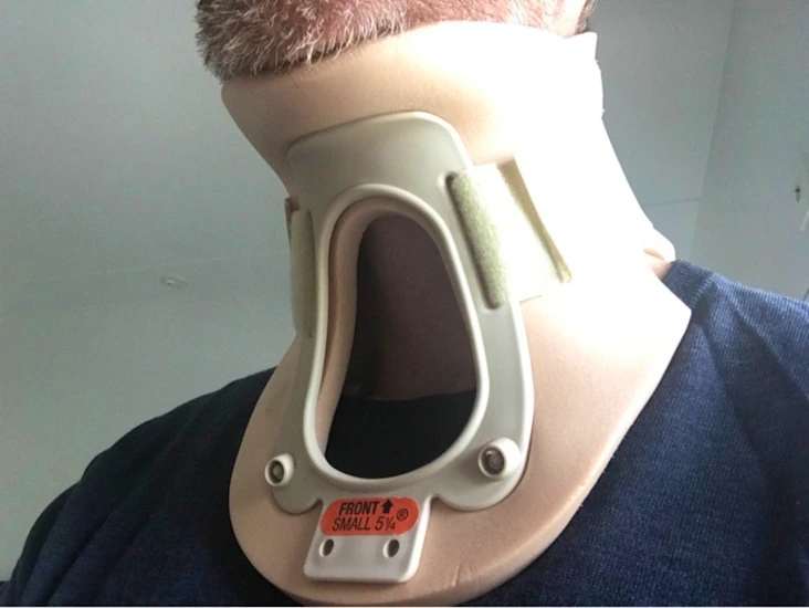 Nackkrage/ halskrage för duschning