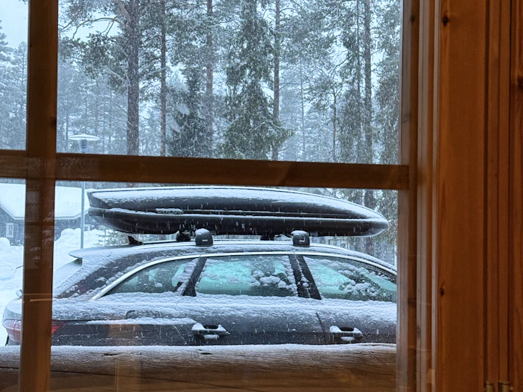 Tilava thule spirit 820 480l suksiboksi