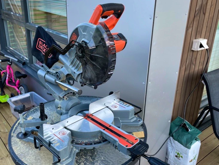 Kapp- & gjærsag, black + decker