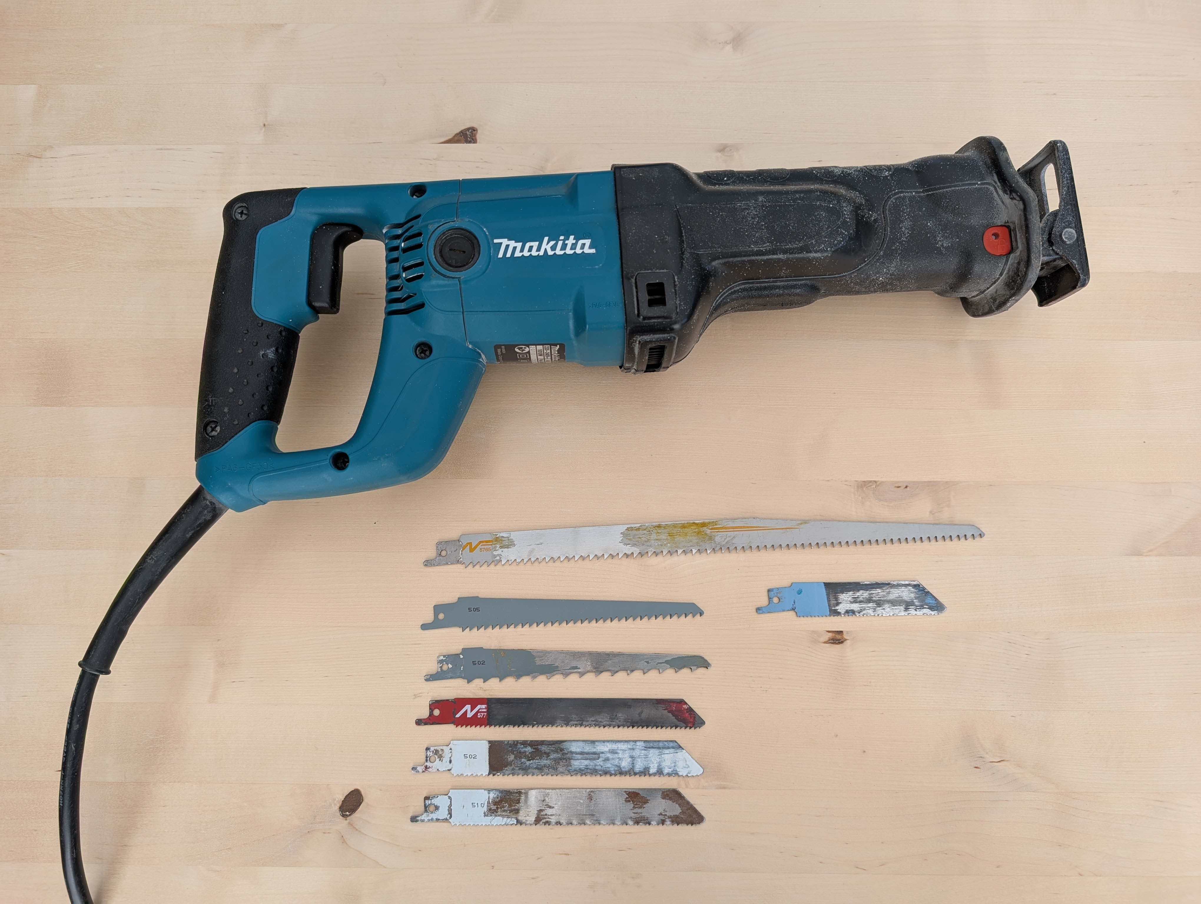 Proffesionell tigersåg inkl sågblad