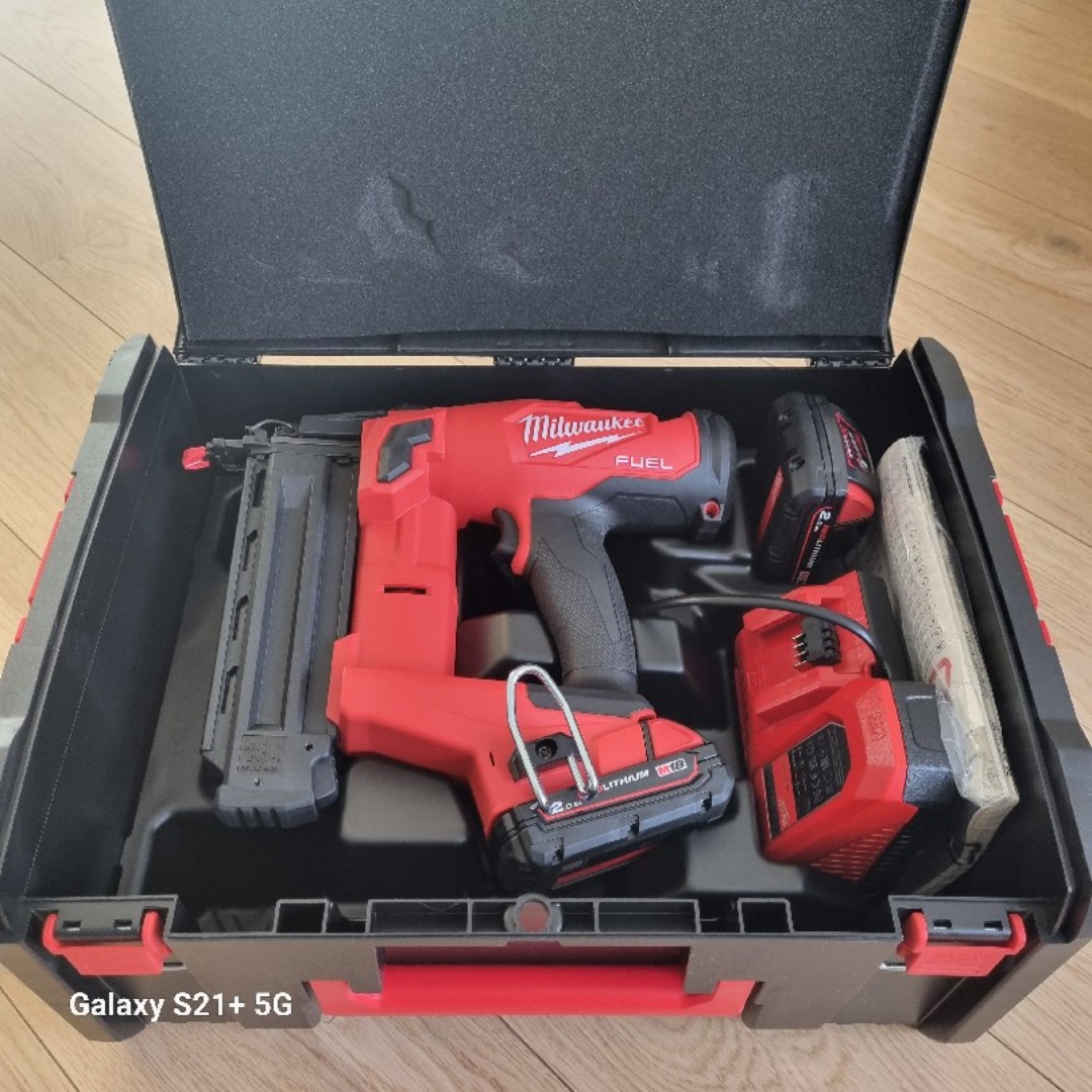 Spikerpistol. 18v batteridrift.