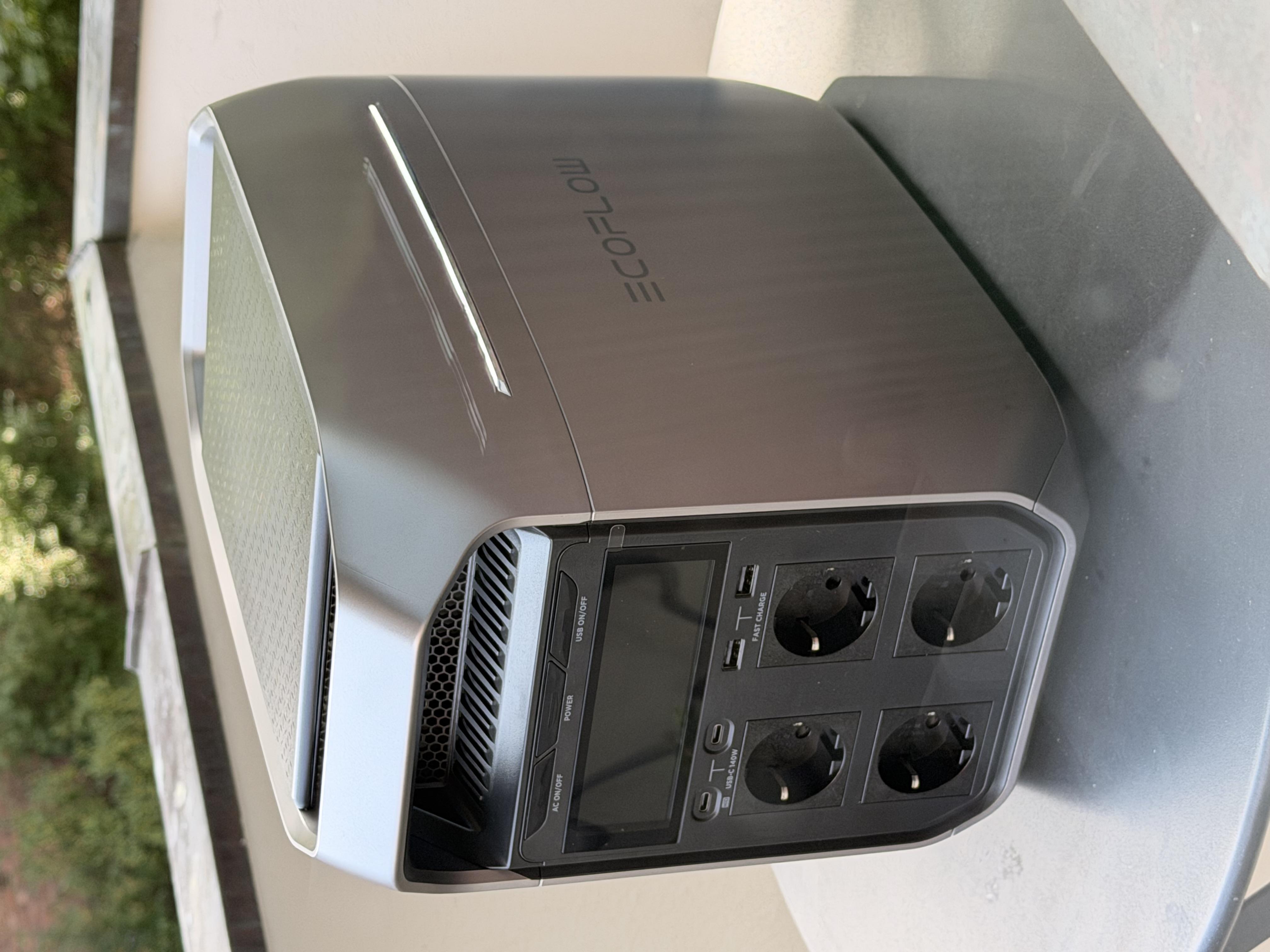 Ecoflow delta 3 plus strømstasjon – 1024 wh, med bæreveske