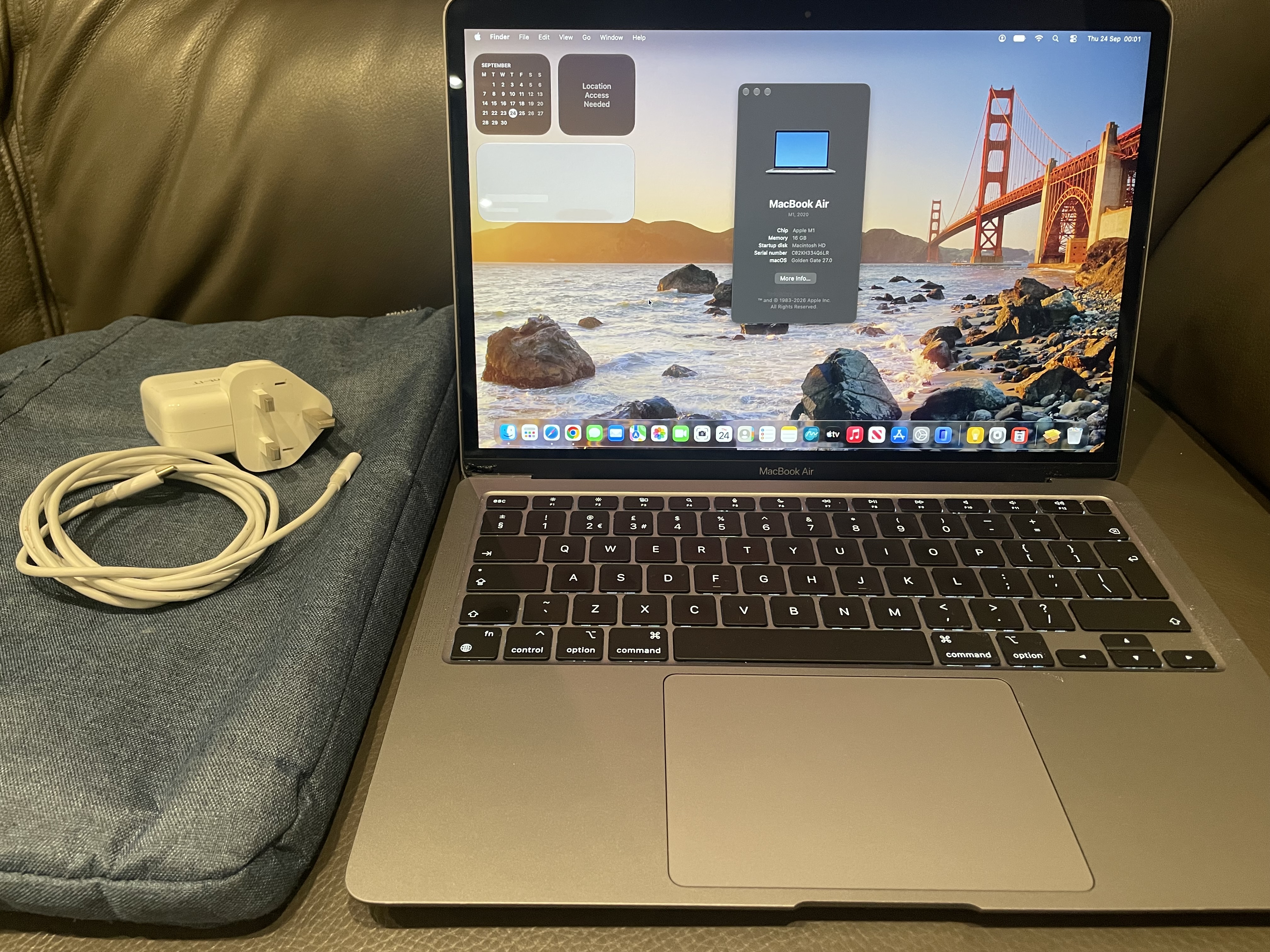 O - macbook air m1 16gb  8 core cpu 2020 laptop
