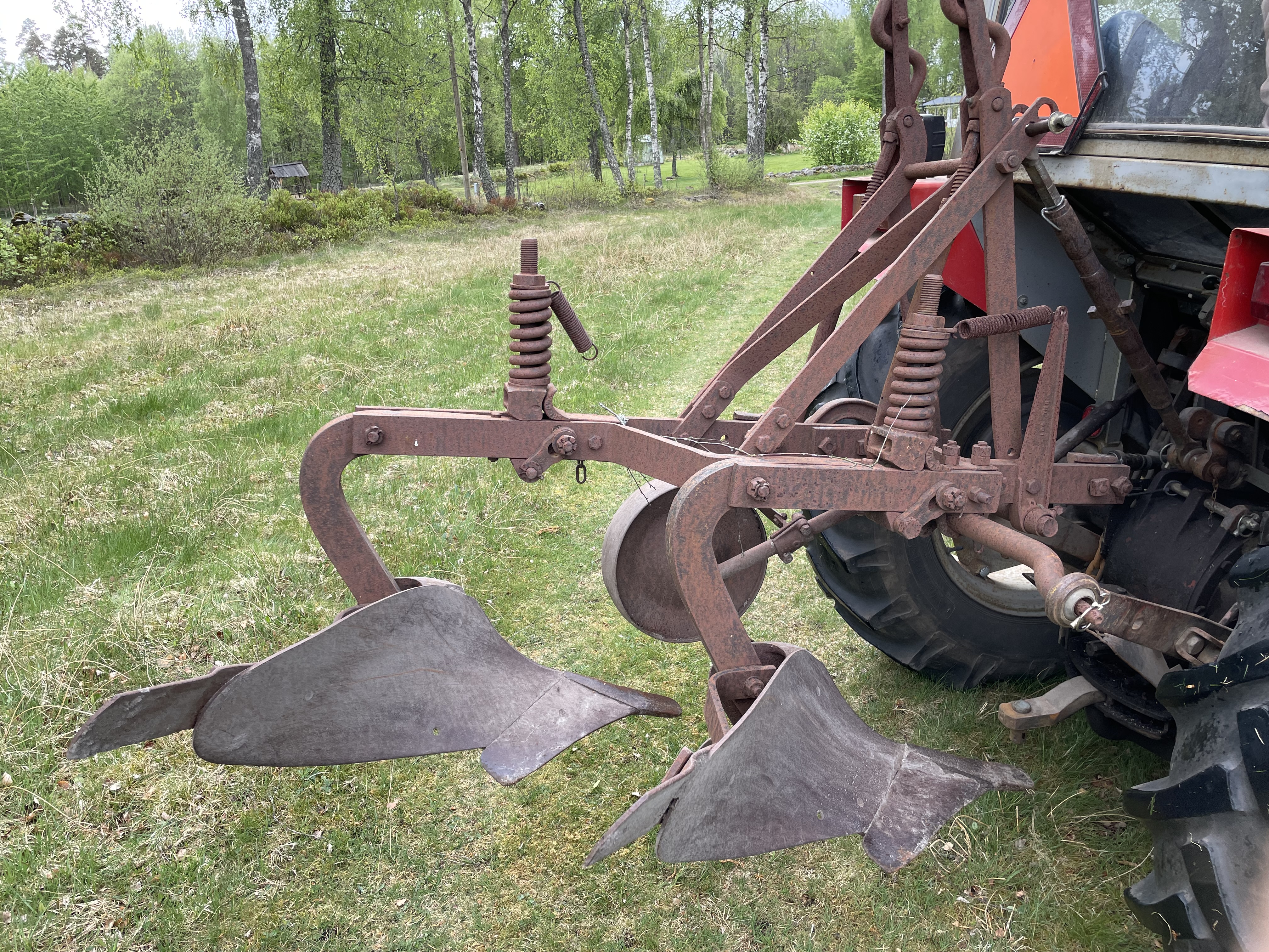 Plog till traktor 