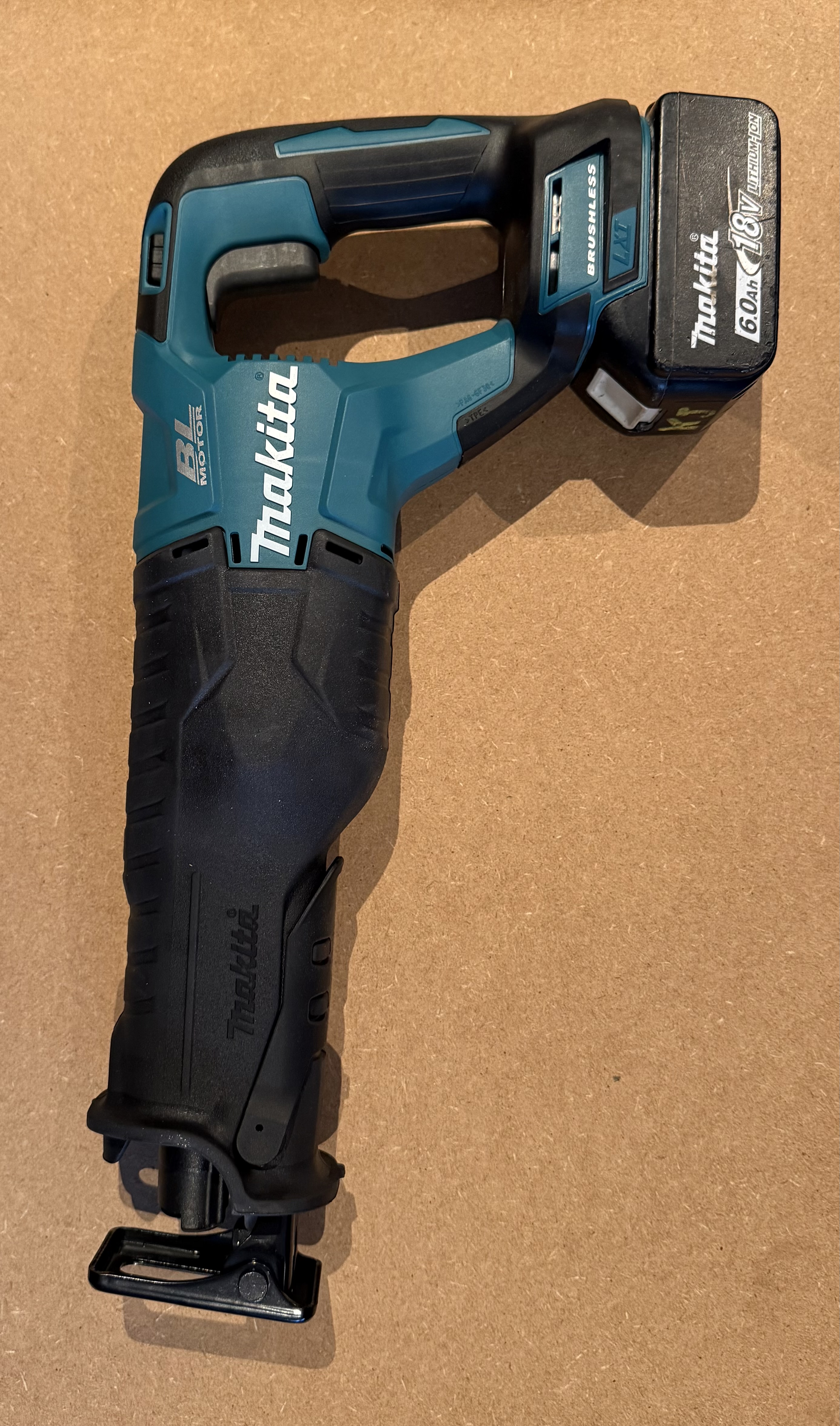 Makita bajonetsav djr187