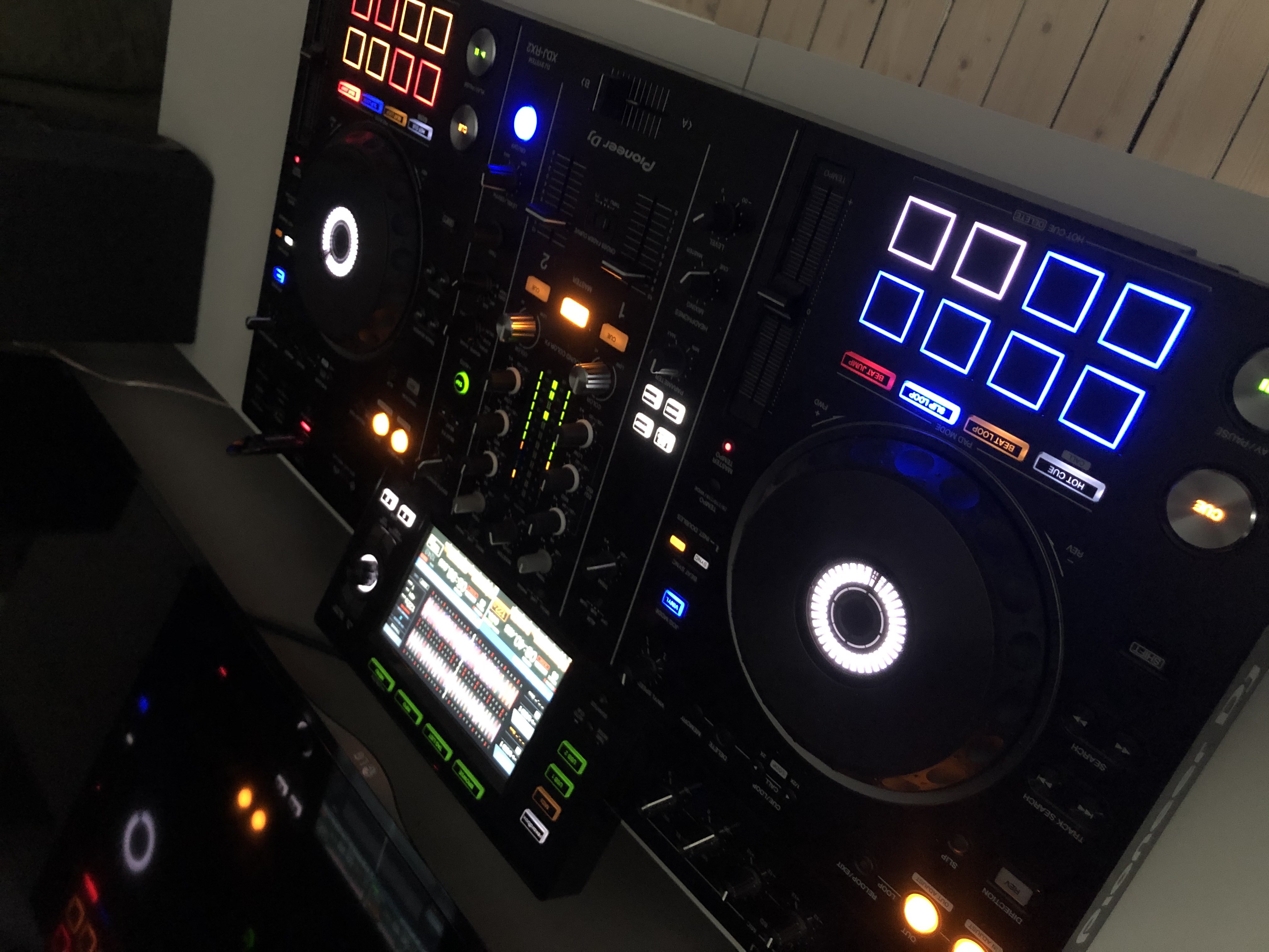 Pioneer xdj-rx2 dj-mixerbord 