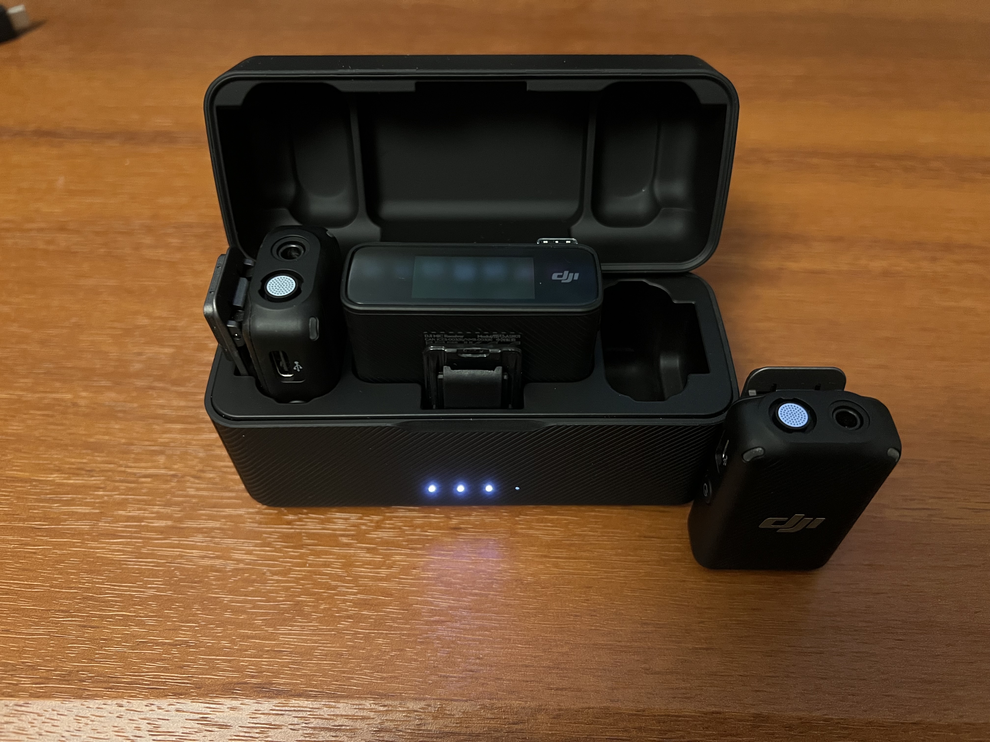 Dji mic (2 tx + 1 rx + charging case)