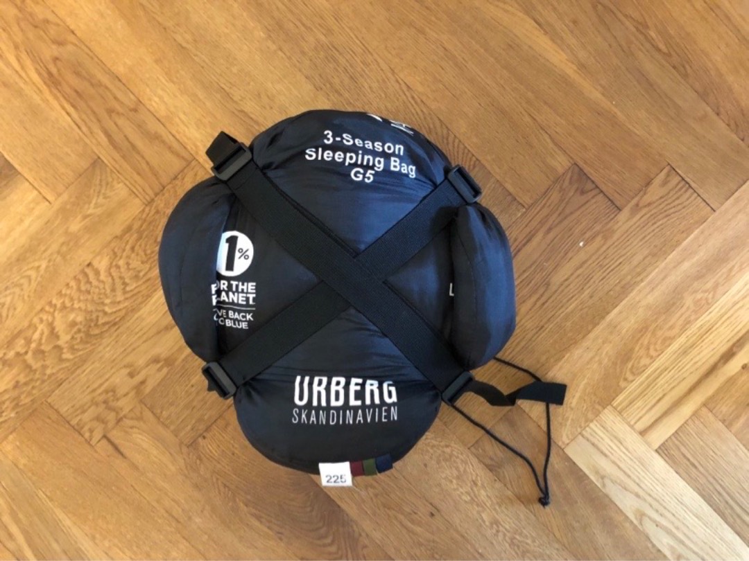 Urberg 3-season sleeping bag