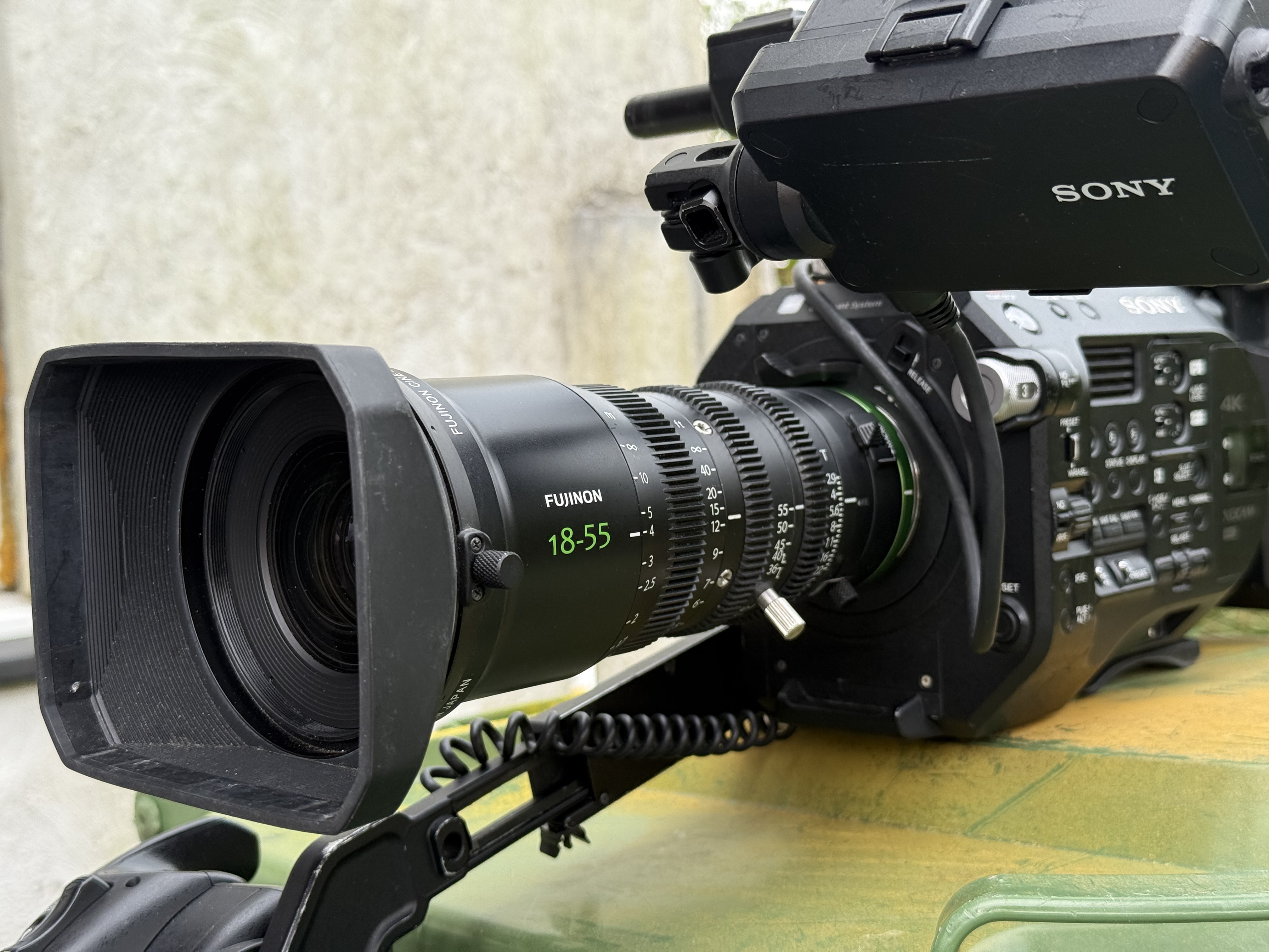 Sony fs7 ii + fujinon mk 18-55mm cine zoom package