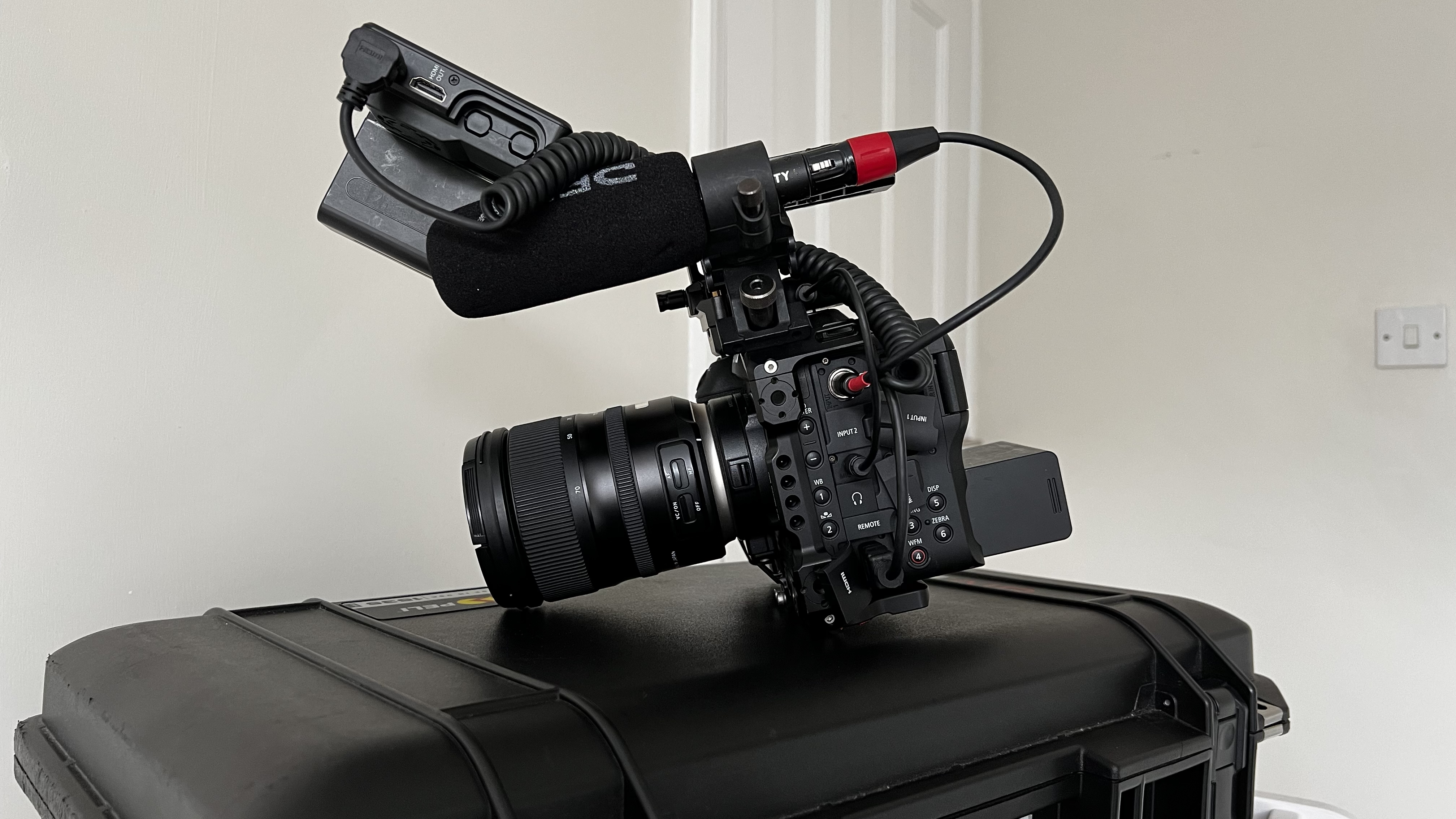 Canon c70 cinema rig