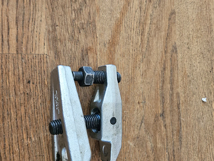 Styrledsavdragare / kulledsavdragare – uthyres