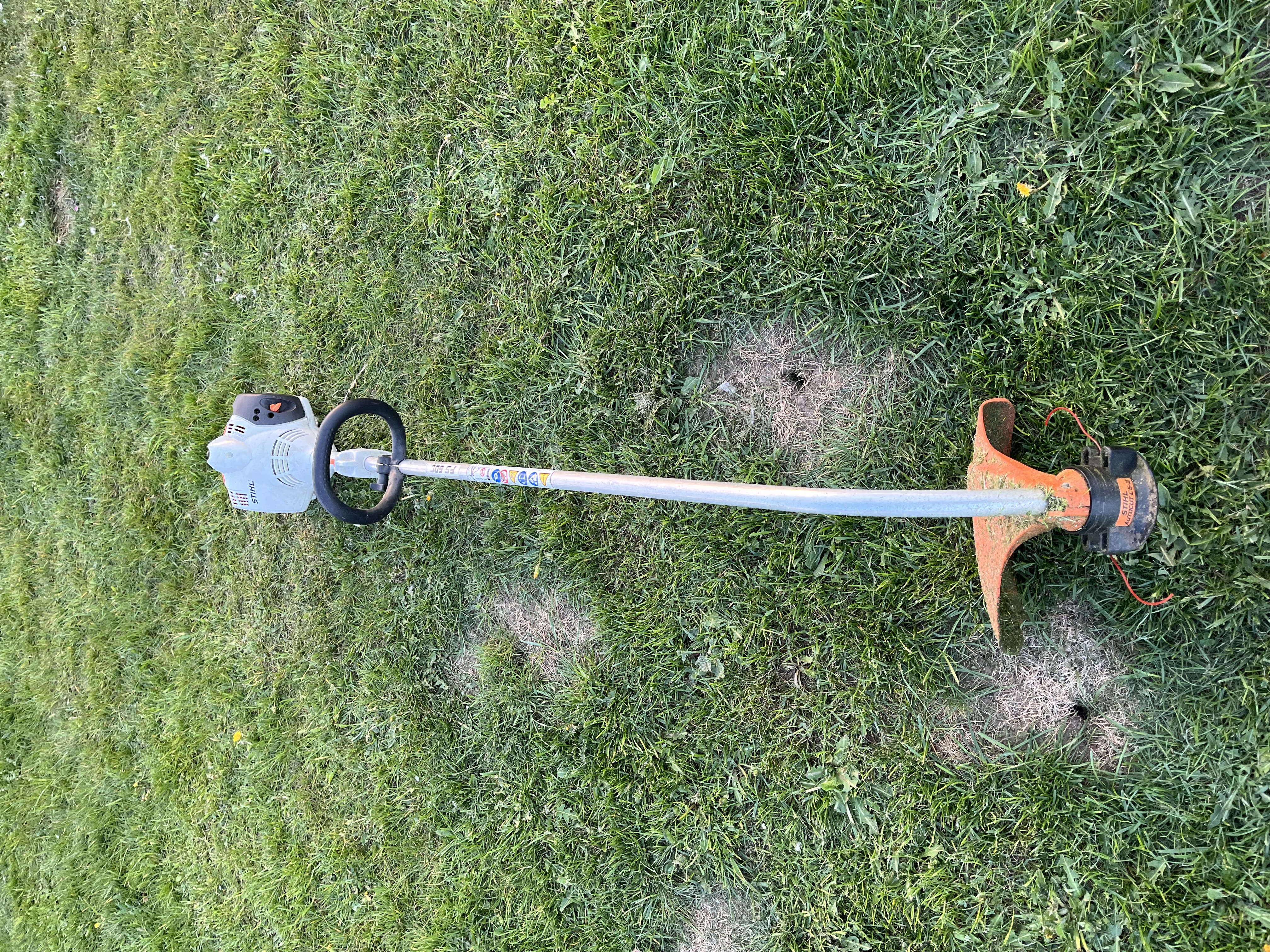 Bensin driven grästrimmer