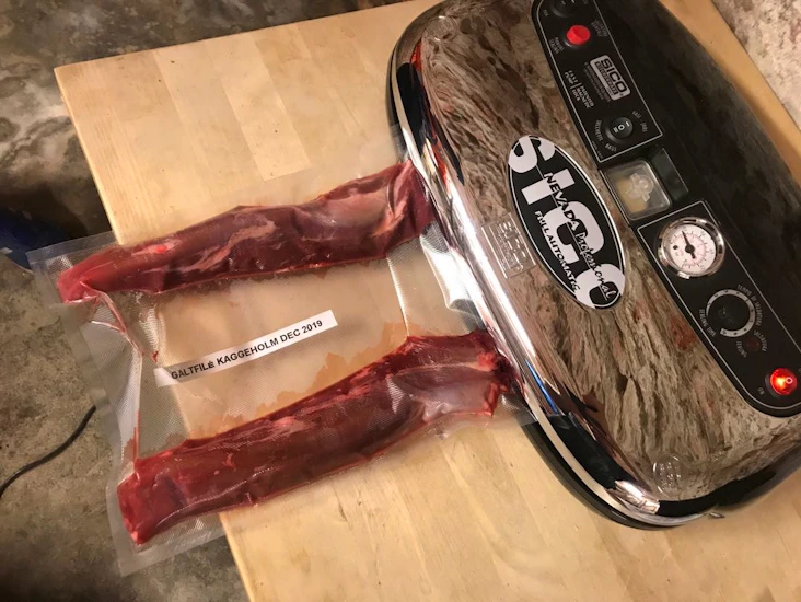 Vakuumpackare + etikettskrivare/våg/påsar