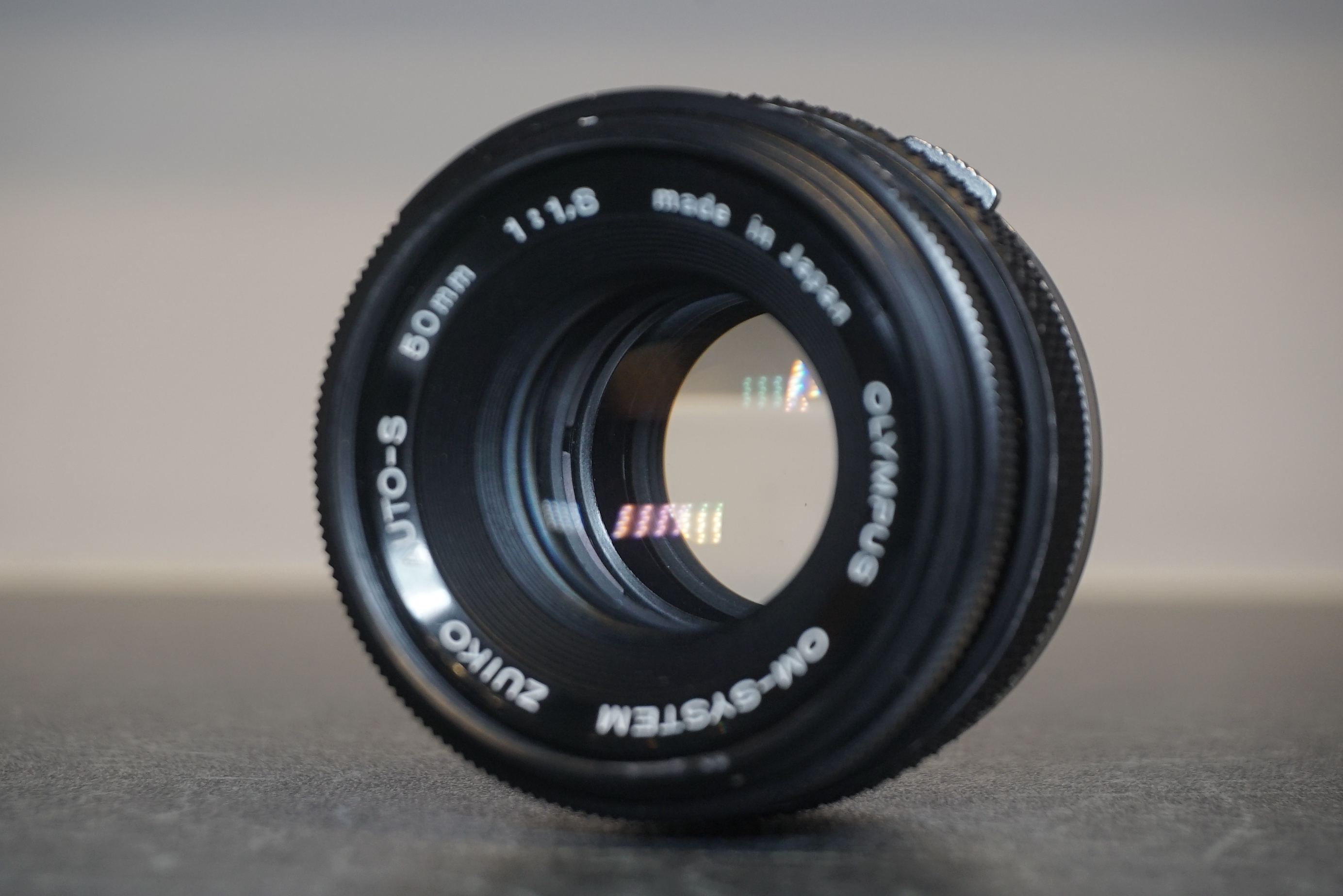Olympus zuiko 50mm f/1.8 prime lens (olympus om mount)