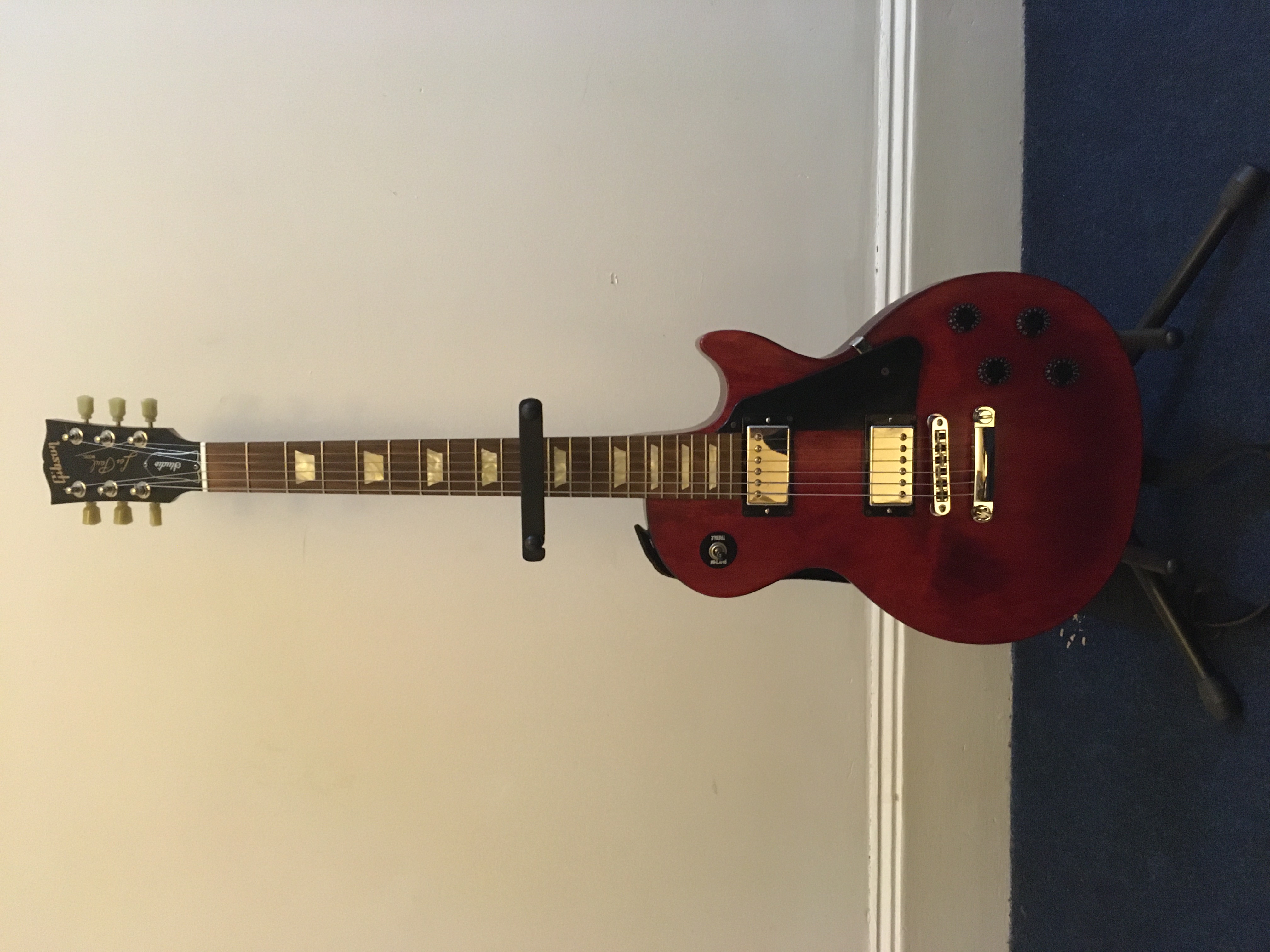 Gibson les paul studio electric guitar