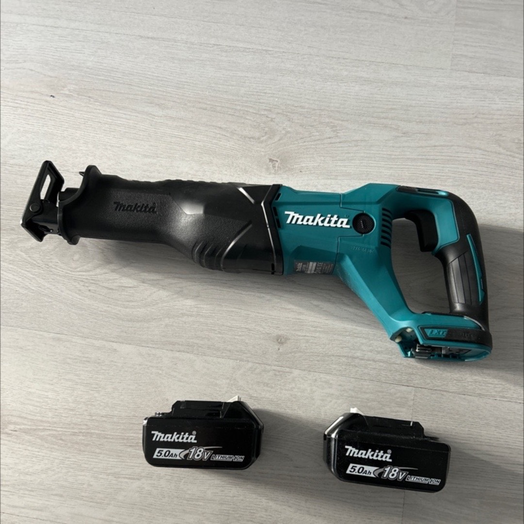 Makita bajonettsag