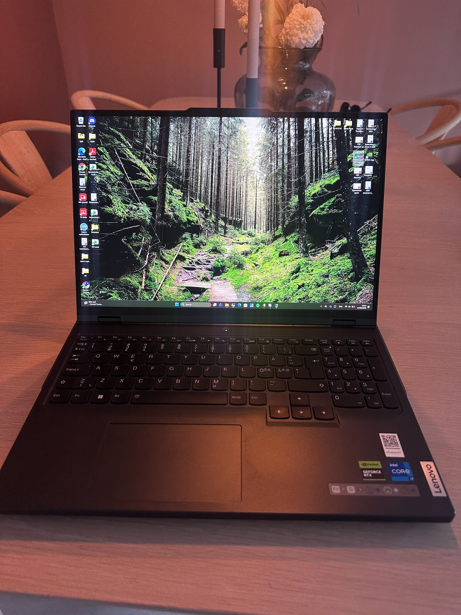 Lenovo legion pro 5 gaming laptop - rtx 4070,  i7, 16gb ram