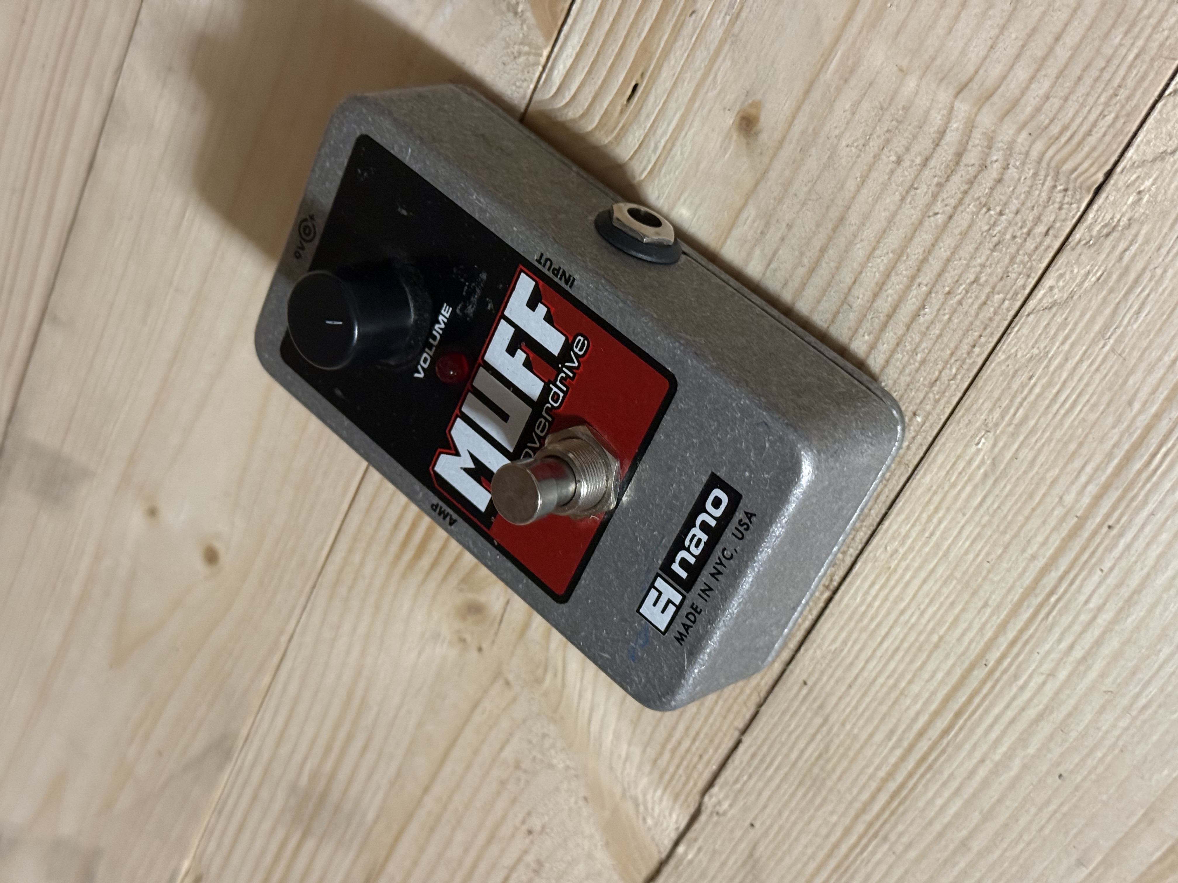 Electro-harmonix nano muff