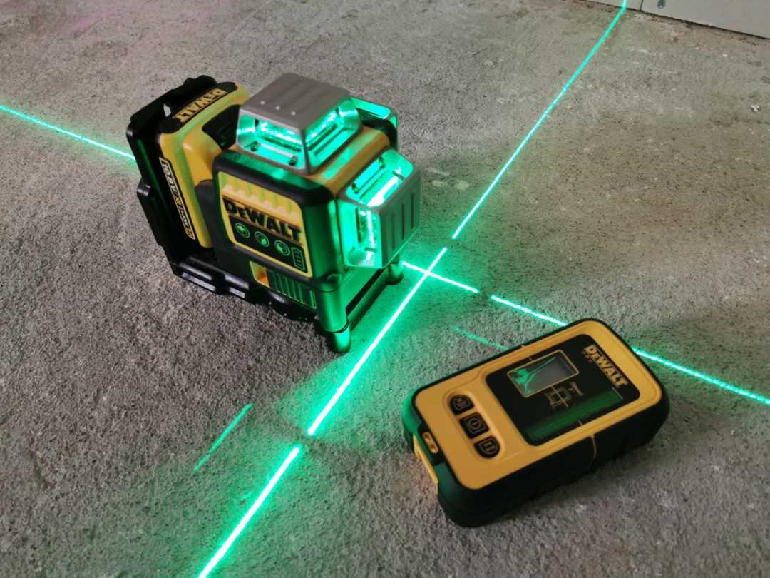 Linjelaser med lasermottaker