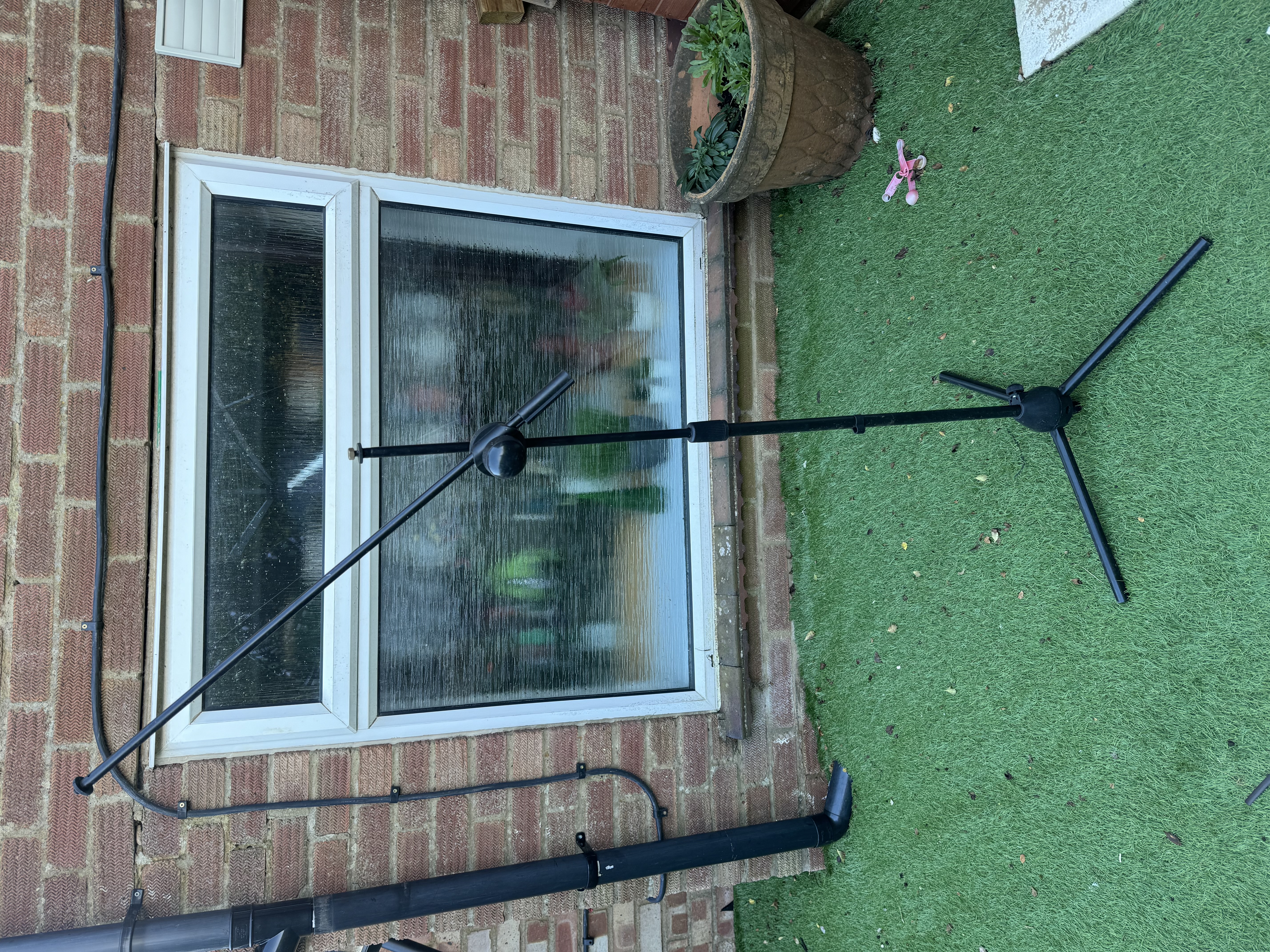 Mic stand