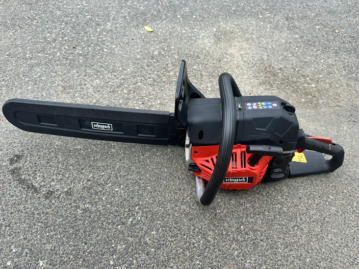 51 cm svärd med hörselskydd och skyddsglasögon