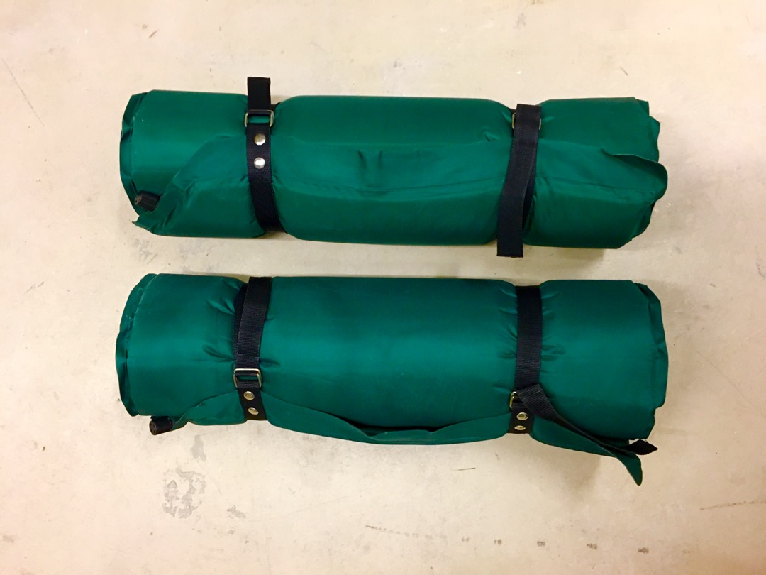 Två klassiska liggunderlag 