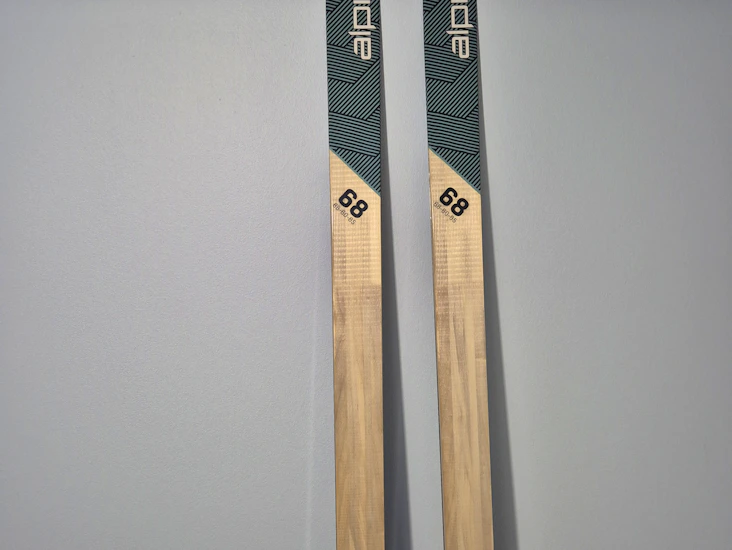 Alpina discovery 68 -tunturisukset