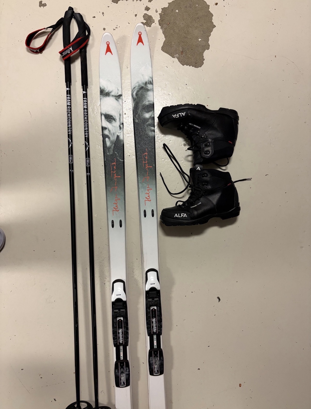 Fjellski med tilbehør (195 cm/43 sko)