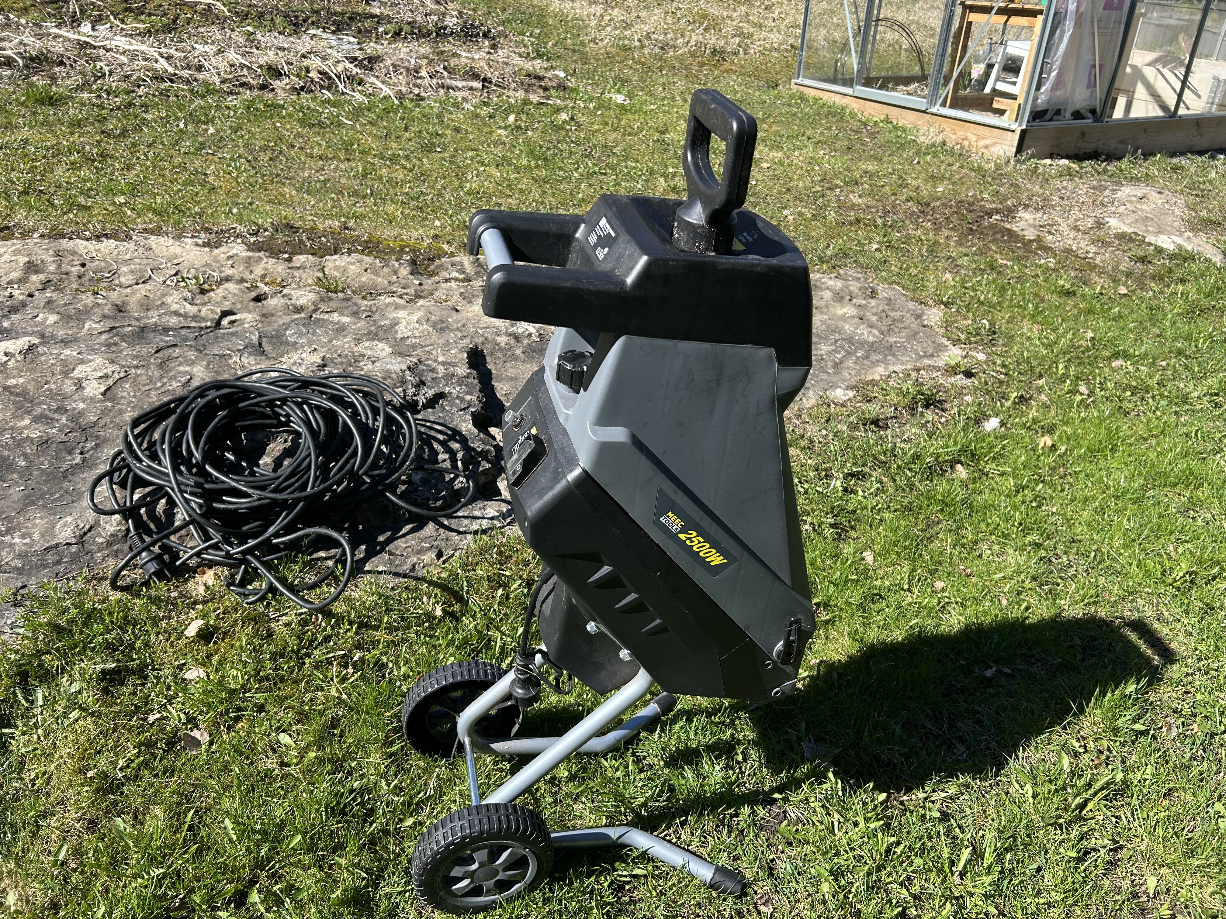 Kompostkvern 2500 w / 45 mm – lite brukt, kjøpt desember 2024