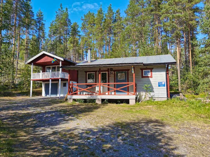 Stuga i foskros utanför idre