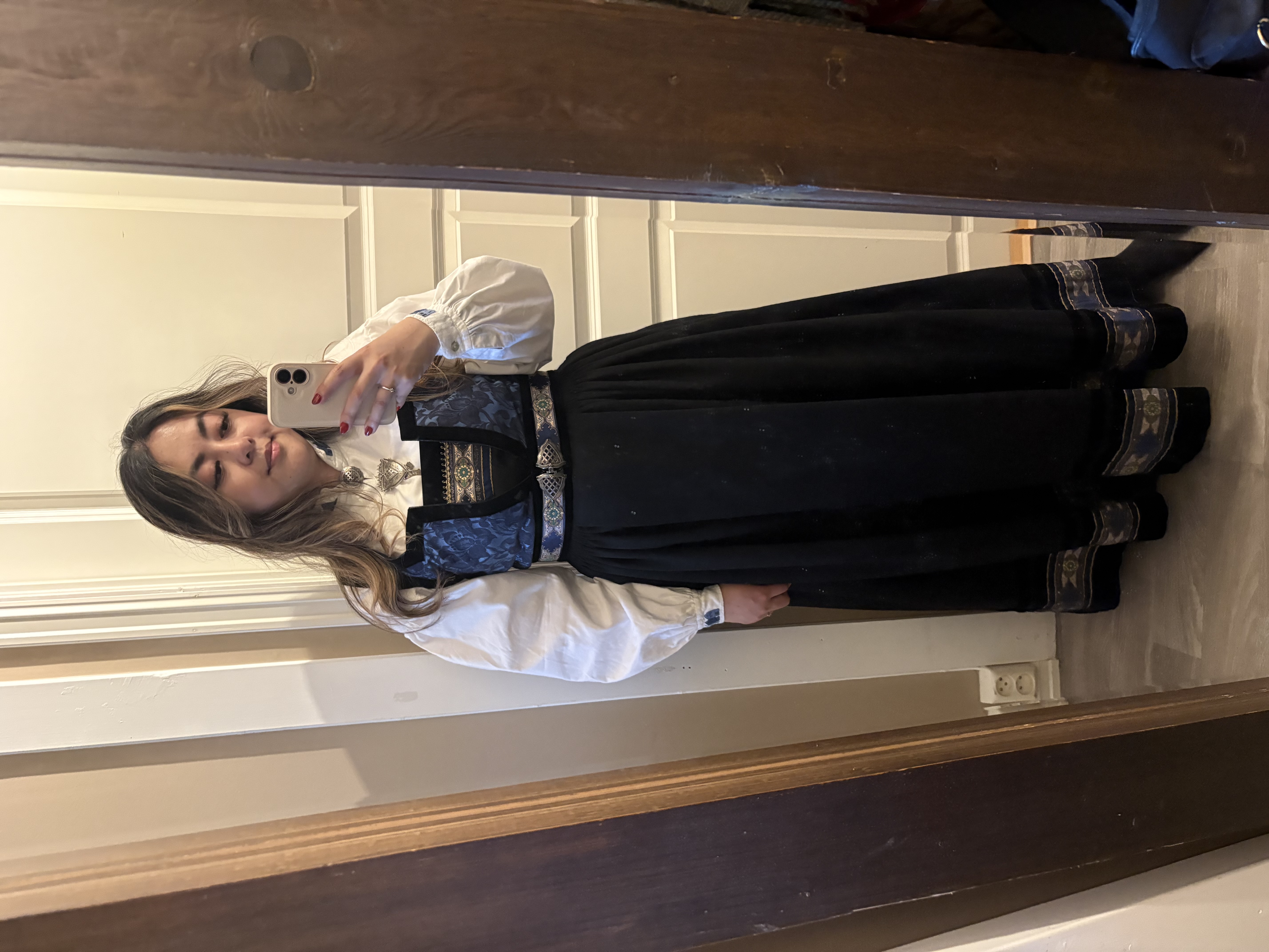 Vestlandsdrakten blå 