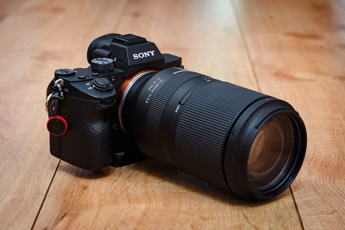 Tamron 70-200mm f/2.8 di iii vxd – telezoom sony fe bröllop & sport