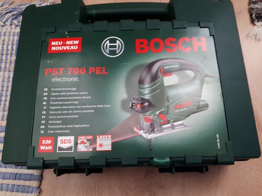 Sticksåg bosch pst 700 pel