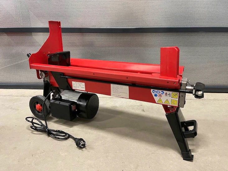 proff - 7 tonn vedklyøver- kompakt i frakt