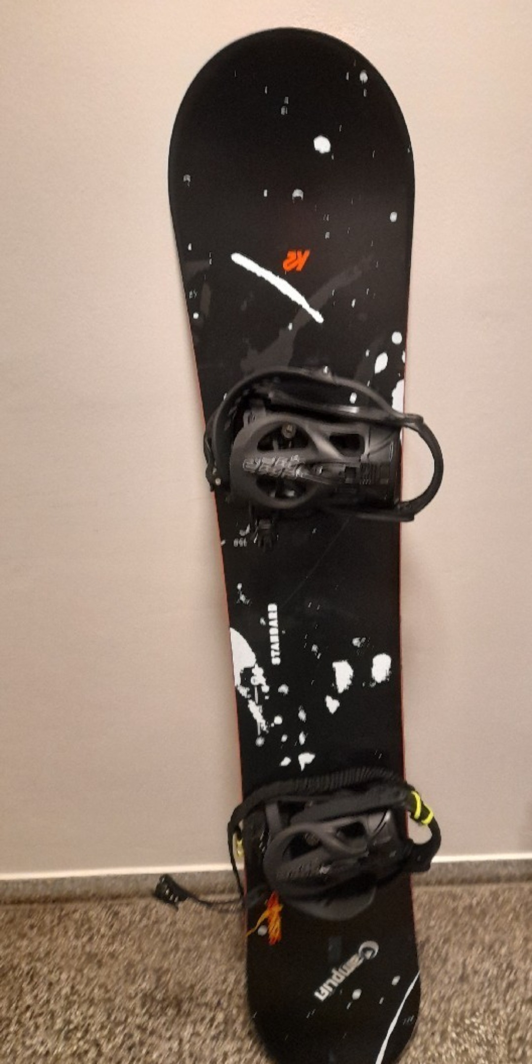  k2 snowboard og støvler