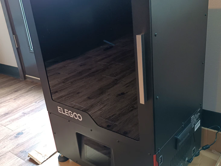 Large resin 3d printer (elegoo jupiter 6k)