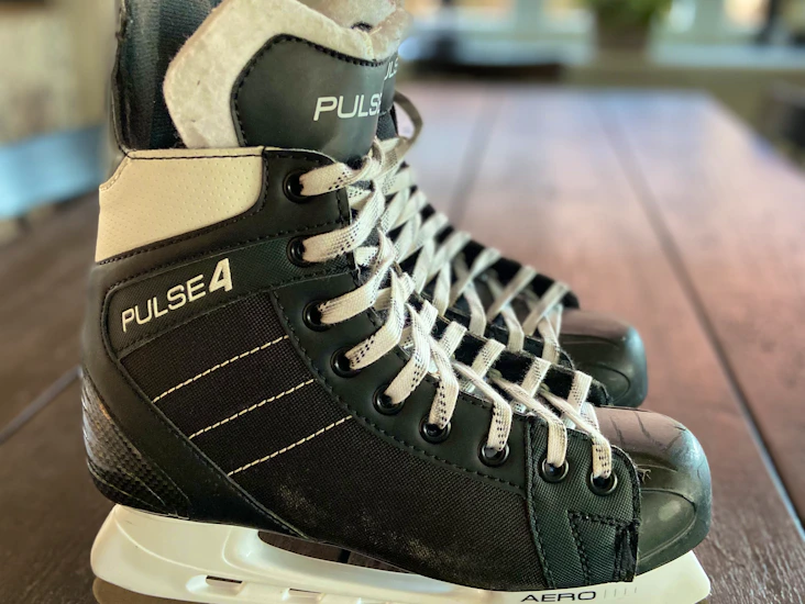 Skridskor hockey strl 38