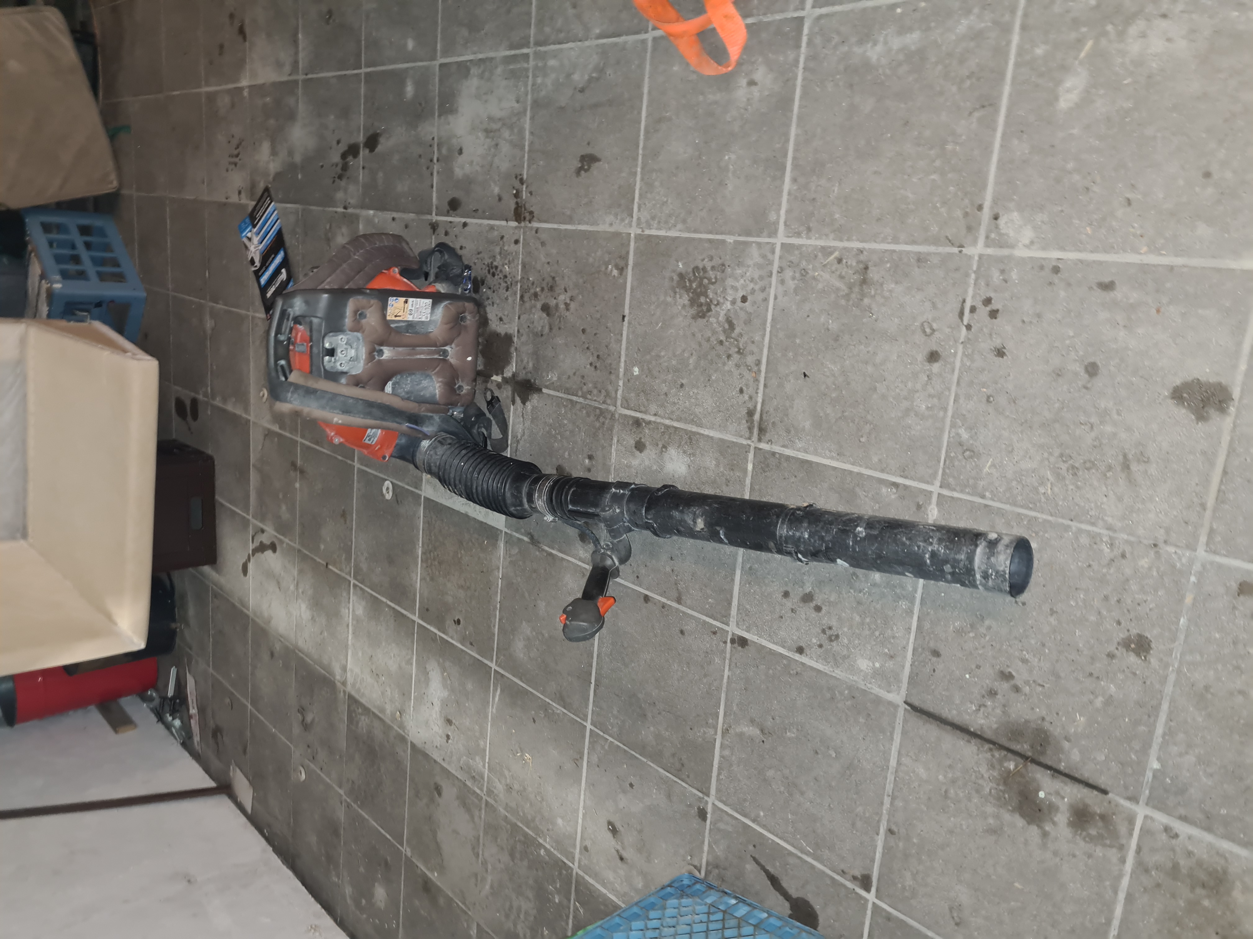 Husqvarna løvblåser