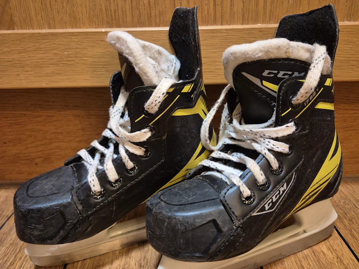 Ishockeyskøyter str. 29