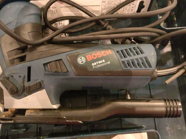 Bosch blå sticksåg