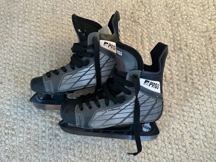 Ishockeyskridskor - 43 - herrskridskor