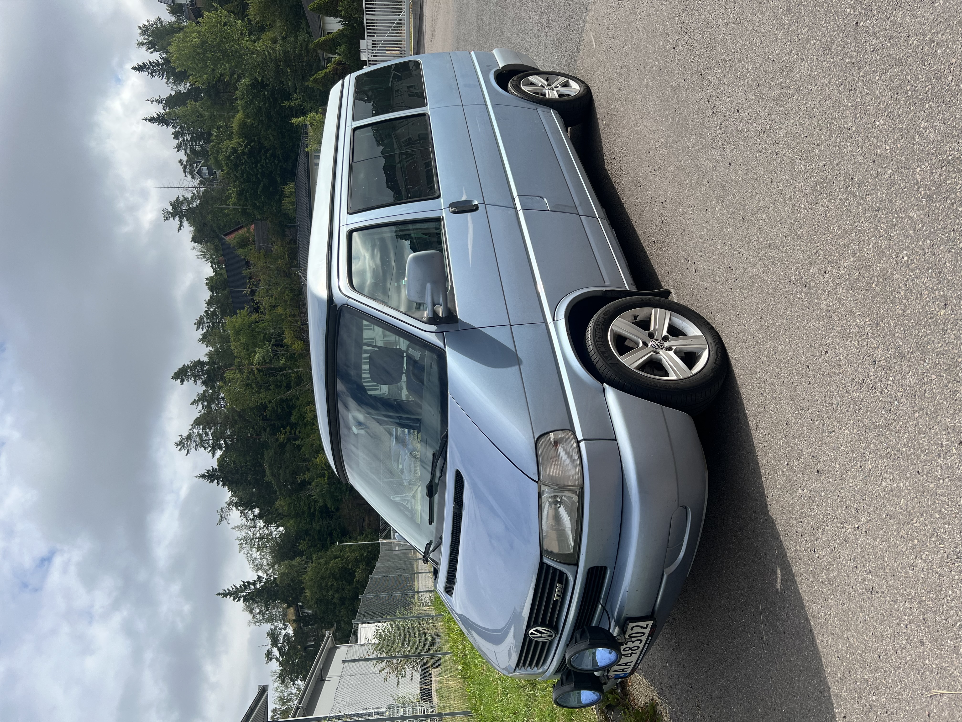 Vw multivan til leie 