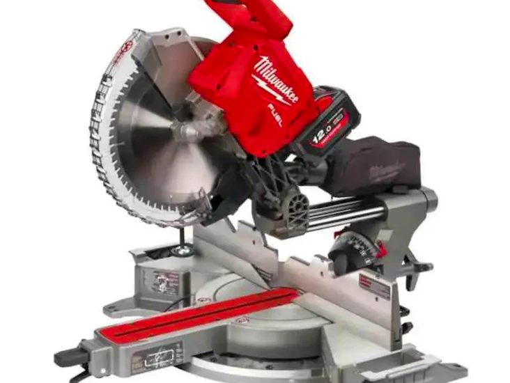 Milwaukee kapp/gjæringssag m18 305mm batteri