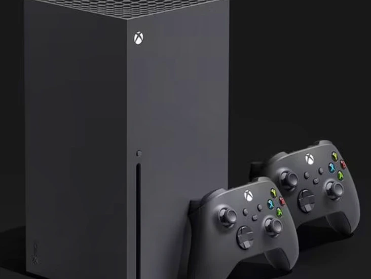 Xbox series x - med 2 kontrollere