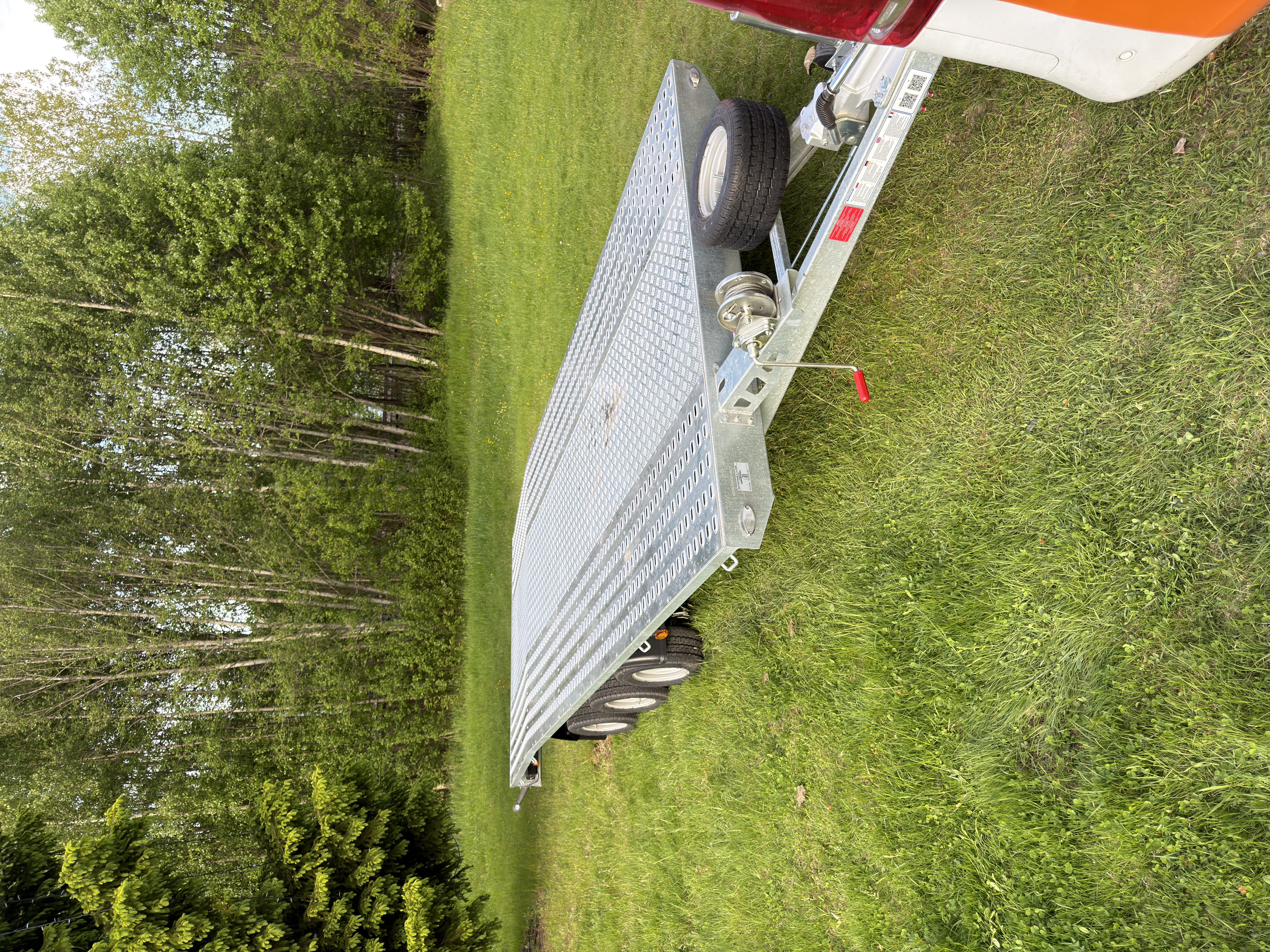 Stor biltralle, 5x2.1 plan. 2,7t nyttelast. 