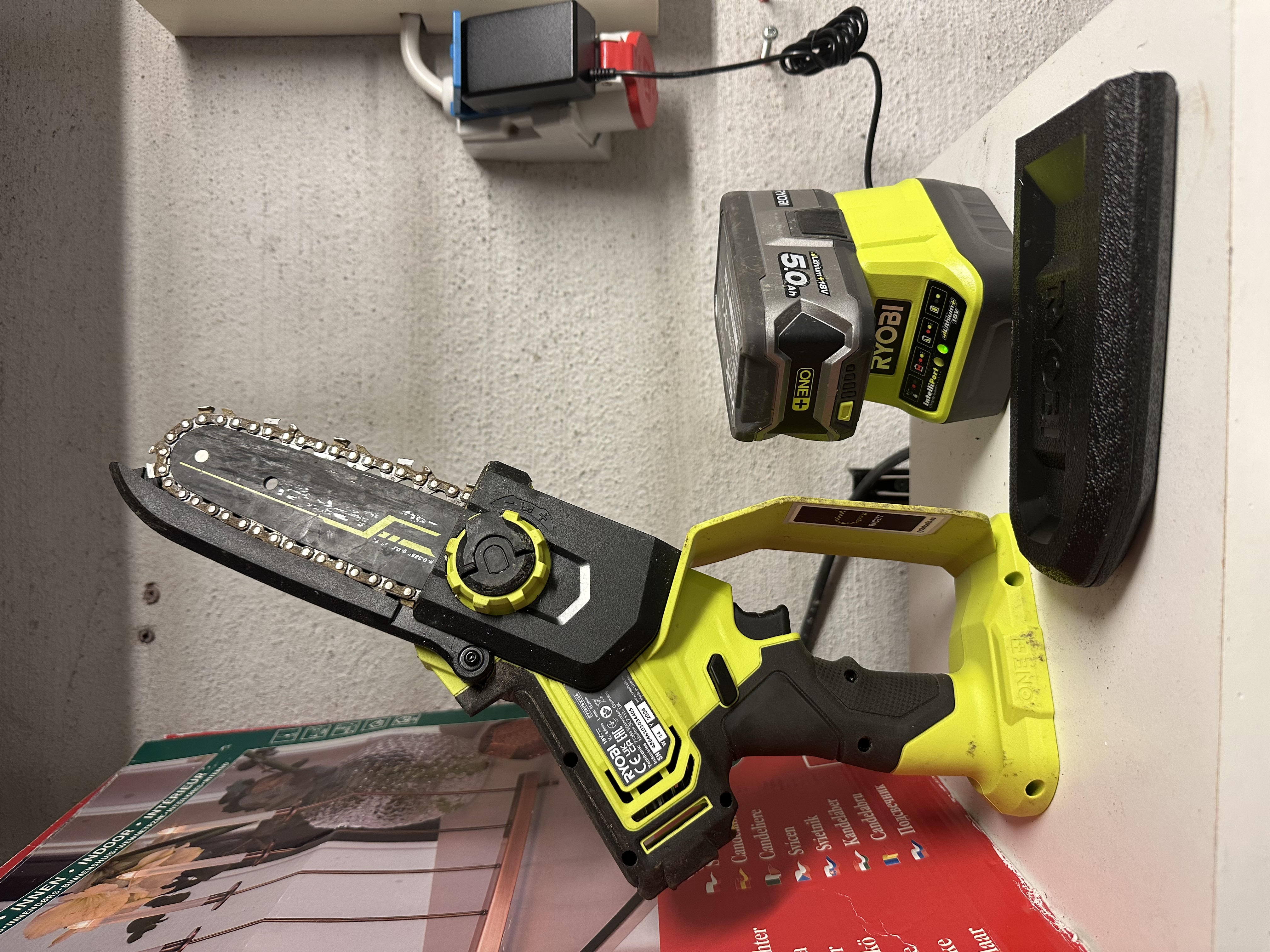 Ryobi grensåg 15 cm +batteri och laddare