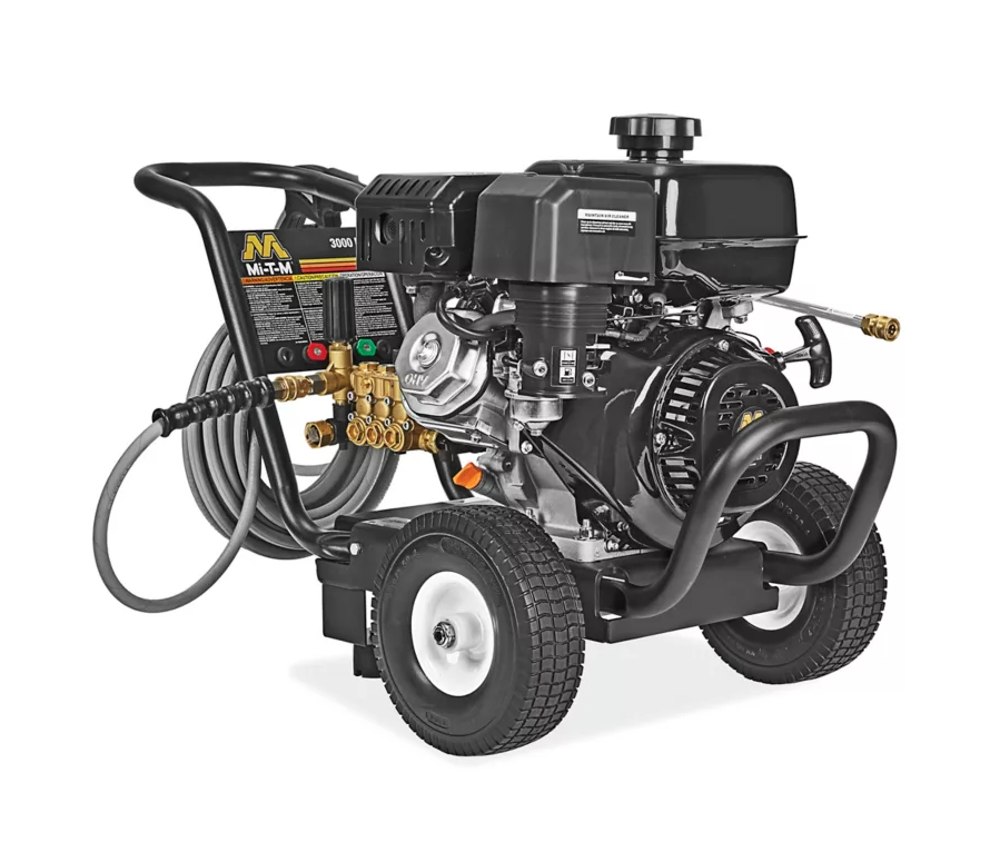 Portable industrial 3000 psi gas pressure washer for heavy-duty cleaning